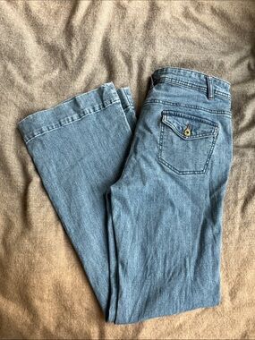 Vintage Y2K Rock and Republic Kasandra Flap pocket Flare Jeans
Size 8
